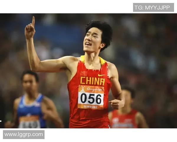 刘翔在雅典奥运会的辉煌瞬间与中国田径的崛起之路解析
