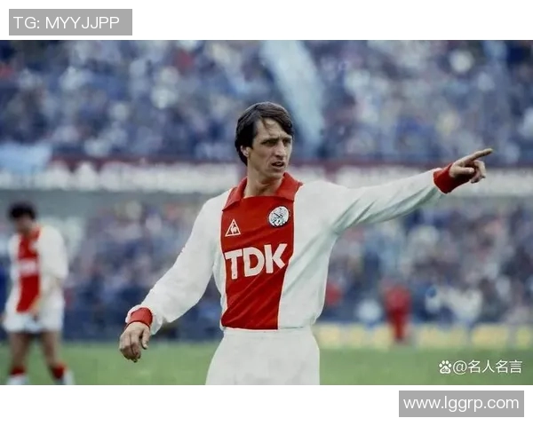 评选最佳足球明星谁是球场上的绝对王牌与战术利器